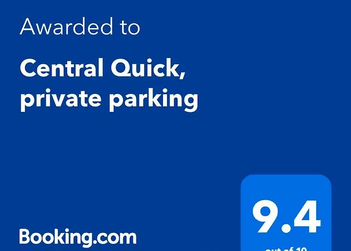 Quick, Private Parking Apartment