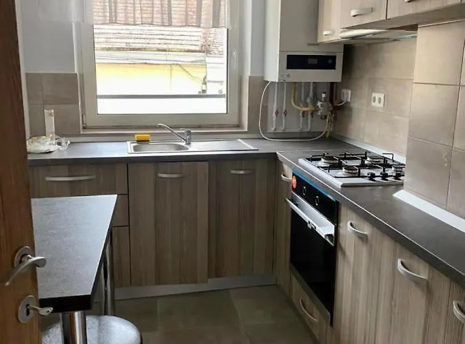 Quick, Private Parking